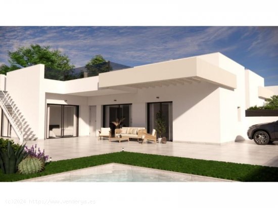 Villa en venta en Los Montesinos (Alicante)