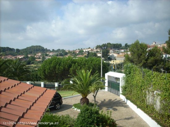  Chalet / Torre en venta  en Riudecanyes - Tarragona 