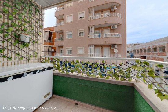  Apartamento en venta en Torrevieja (Alicante) 