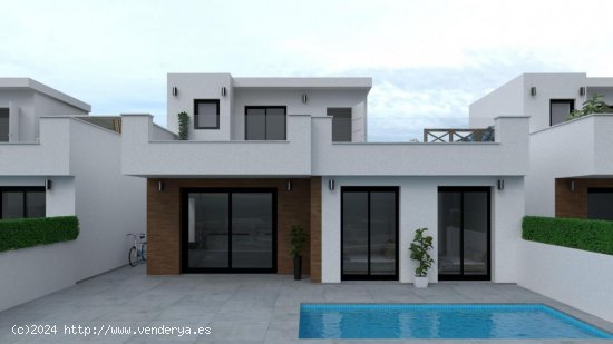 Villa en venta en construcción en San Pedro del Pinatar (Murcia)