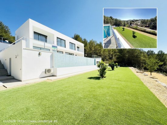 Villa en venta a estrenar en Jávea (Alicante)