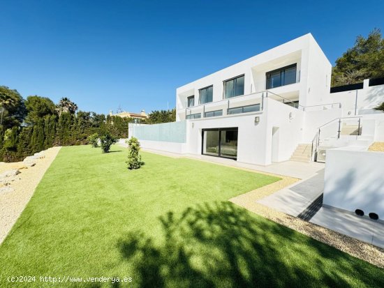 Villa en venta a estrenar en Jávea (Alicante)