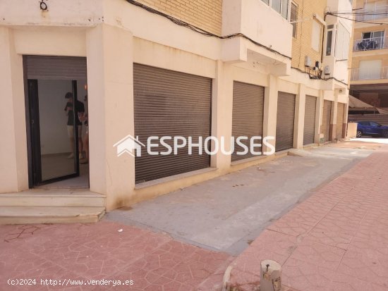 Local en venta en Guardamar del Segura (Alicante)