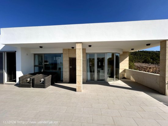 Villa en venta a estrenar en El Ràfol d Almúnia (Alicante)