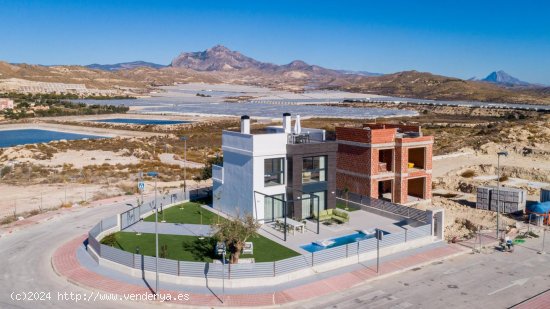 Villa en venta a estrenar en Mutxamel (Alicante)