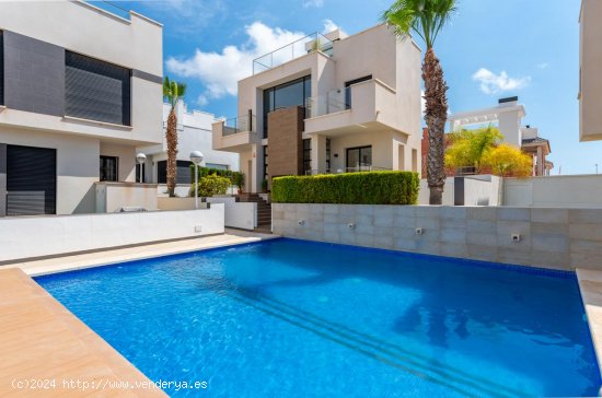 Villa en venta en Ciudad Quesada (Alicante)