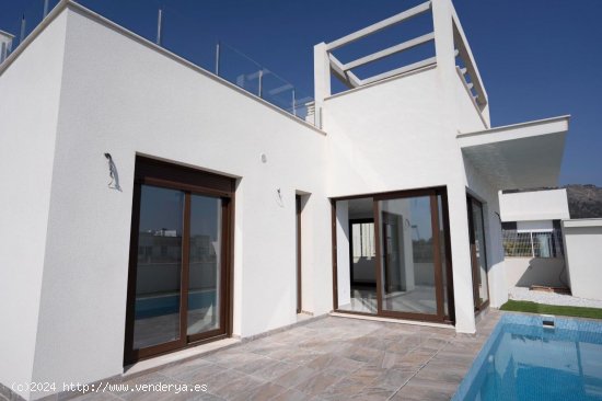 Villa en venta a estrenar en Polop (Alicante)