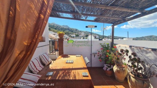  Casa en venta en Canillas de Albaida (Málaga) 