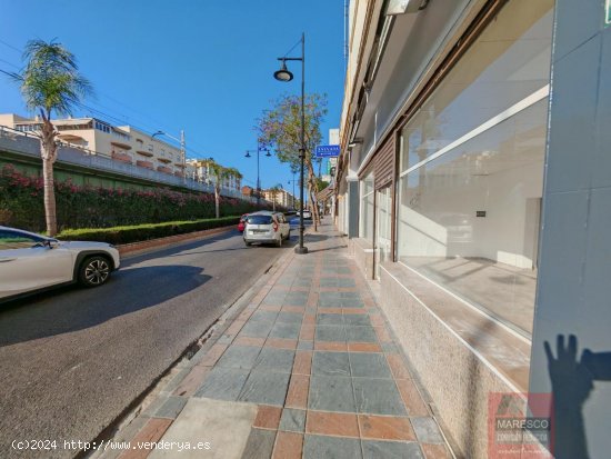 Local en venta en Fuengirola (Málaga)