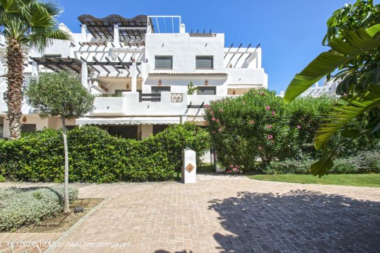 Apartamento en venta en Estepona (Málaga)