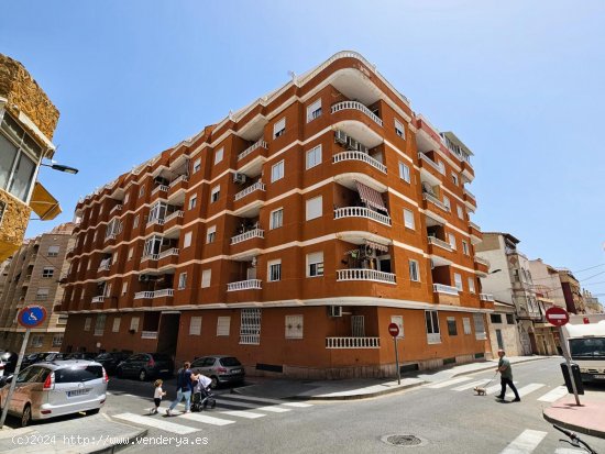  Apartamento en venta en Torrevieja (Alicante) 