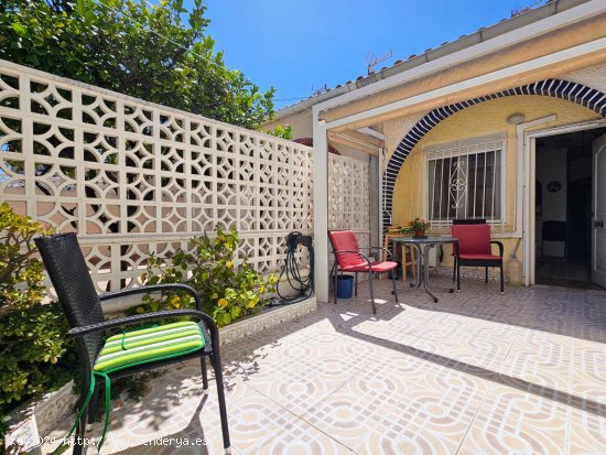 Bungalow en venta en Torrevieja (Alicante)