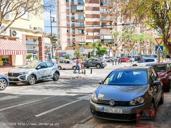 Local en venta en Fuengirola (Málaga)