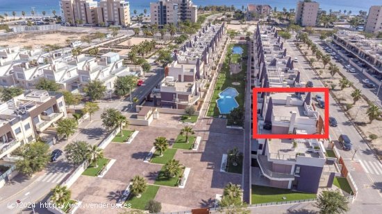  Apartamento en venta en Pilar de la Horadada (Alicante) 