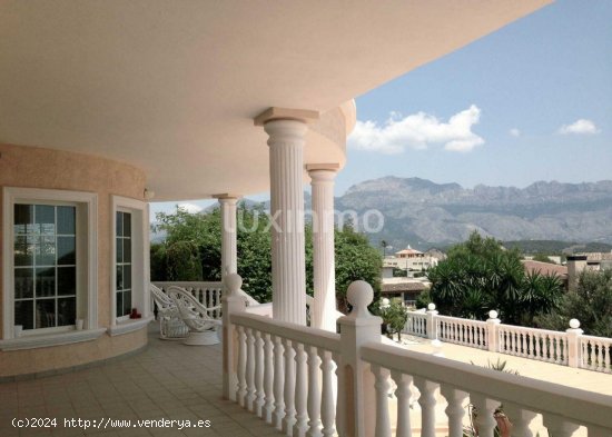 Casa en alquiler en La Nucia (Alicante)