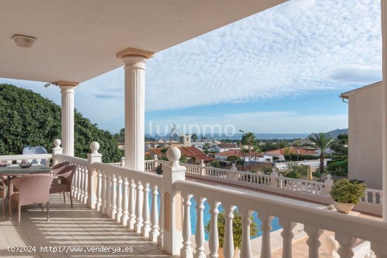 Casa en alquiler en La Nucia (Alicante)