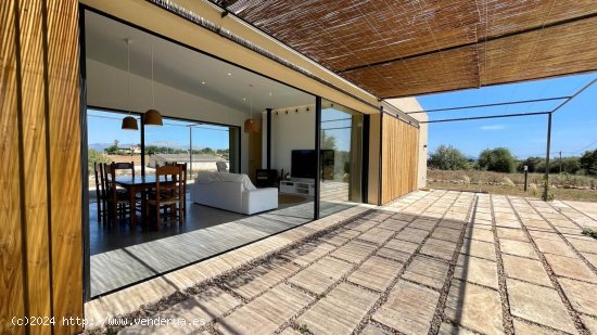 Casa en alquiler en Llubí (Baleares)