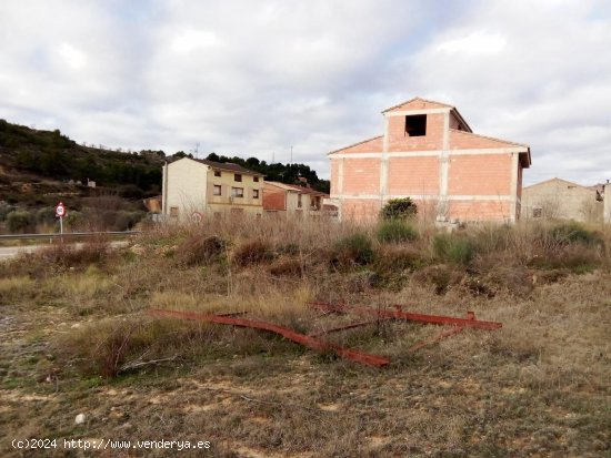 Parcela en venta en Valdeltormo (Teruel)