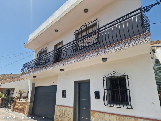 Casa en venta en Viñuela (Málaga)