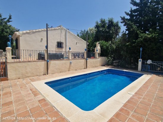  Villa en venta en Viñuela (Málaga) 