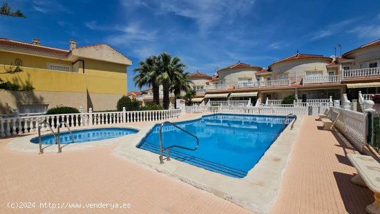 Casa en venta en Benijófar (Alicante)