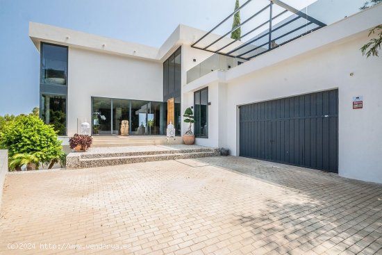 Villa en venta en Marbella (Málaga)