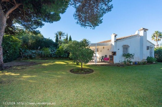 Villa en venta en Marbella (Málaga)