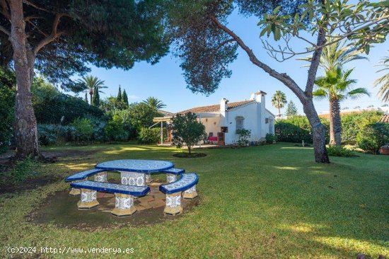 Villa en venta en Marbella (Málaga)