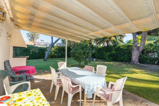 Villa en venta en Marbella (Málaga)