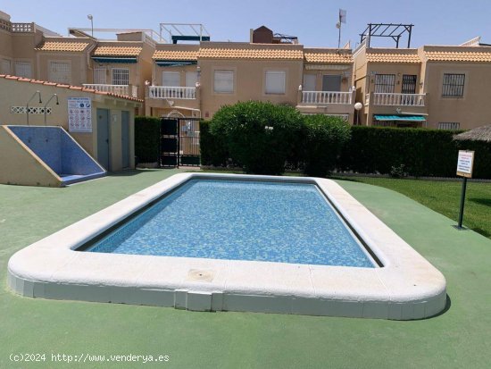 Bungalow en venta en Torrevieja (Alicante)