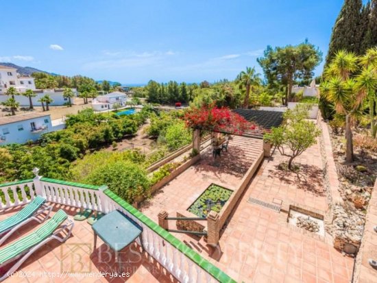 Villa en venta en Frigiliana (Málaga)