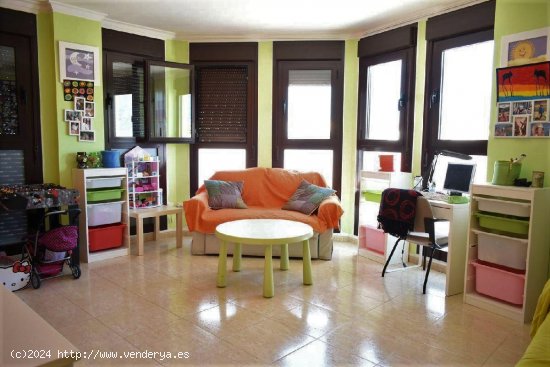 Apartamento en venta en Gata de Gorgos (Alicante)