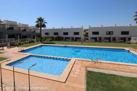 Dúplex en venta en Monforte del Cid (Alicante)