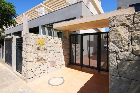 Dúplex en venta en Monforte del Cid (Alicante)