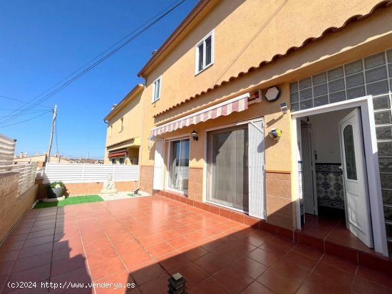 Casa en venta en Santa Oliva (Tarragona)