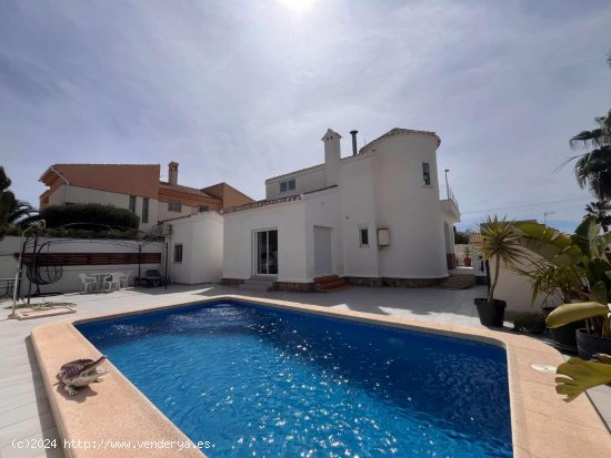  Chalet en venta en Orihuela (Alicante) 