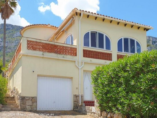 Villa en venta en Dénia (Alicante)