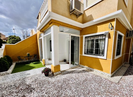 Bungalow en venta en Torrevieja (Alicante)