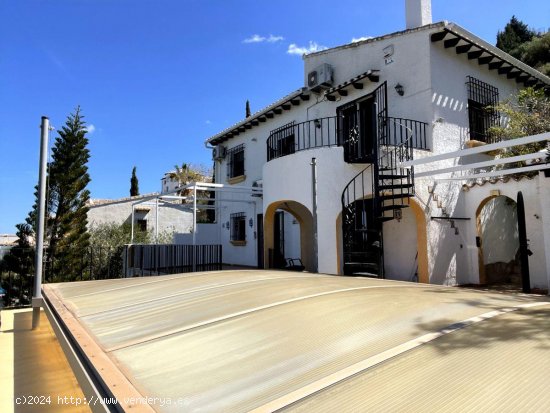 Villa en venta en Pego (Alicante)