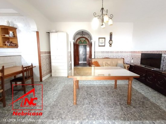 Casa en venta en El Cuervo de Sevilla (Sevilla)