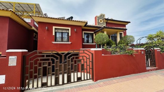  Villa en venta en Algorfa (Alicante) 