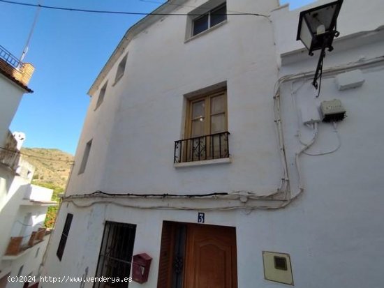 Casa en venta en Tolox (Málaga)