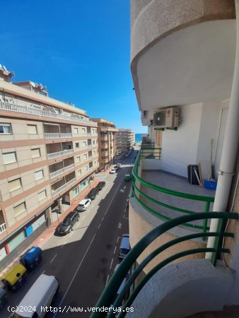  Piso en venta en Torrevieja (Alicante) 