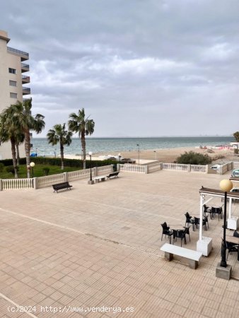 Apartamento en venta en La Manga del Mar Menor (Murcia)