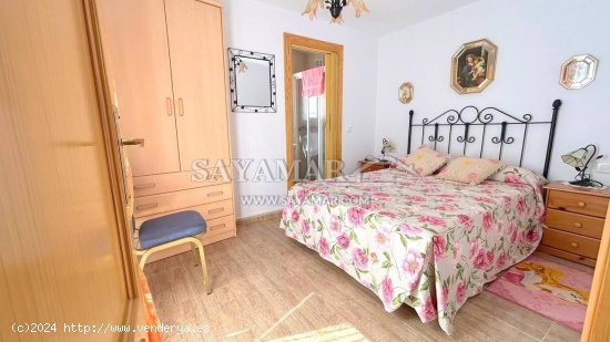 Casa en venta en Sayalonga (Málaga)