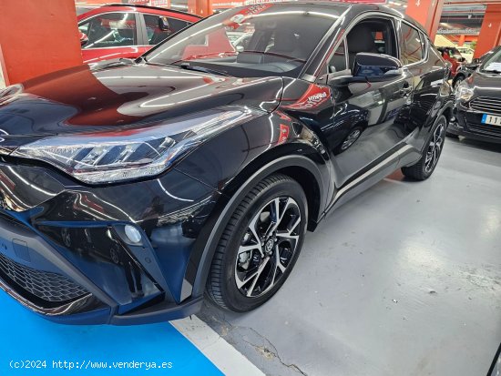  Toyota C-HR 180H Advance 184cv - El Prat de Llobregat 