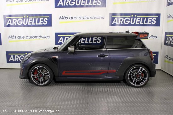 MINI Cooper John  Works GP 306cv AUT - Madrid