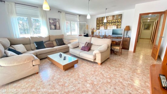 Villa en venta en Calonge (Girona)