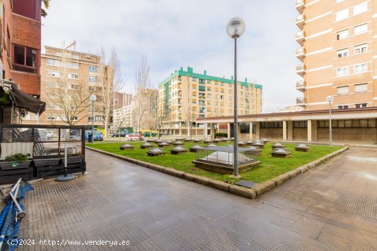 Local en alquiler en Pamplona (Navarra)