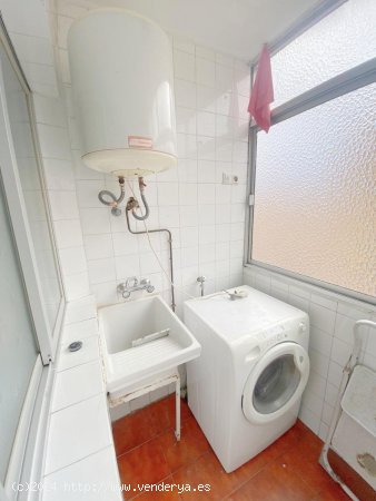 Apartamento en alquiler en Granada (Granada)